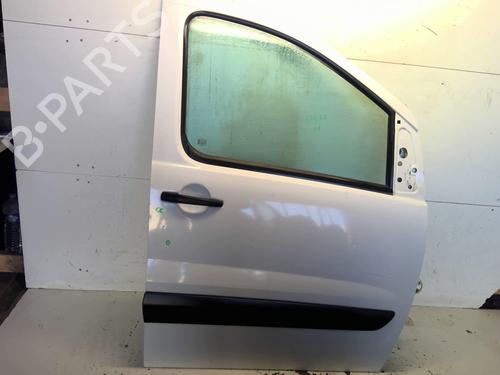 Right front door PEUGEOT EXPERT Van (VF3A_, VF3U_, VF3X_) 1.6 HDi 90 16V | BP28515763C3 
