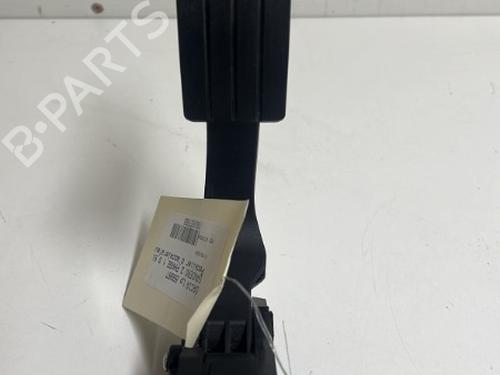 Used Pedal Pedal DACIA SANDERO II TCe 90 (B8M1, B8MA, B8AC) (90 hp) 19640355 19640355