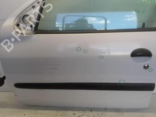 Used Left front door PEUGEOT 206 Hatchback (2A/C) 1.9 D (69 hp) 18214854