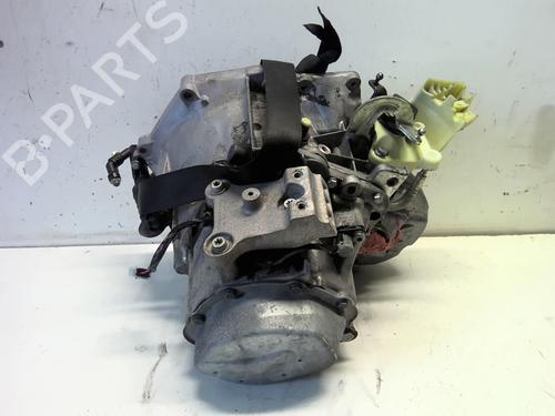 Used Gearbox CITROËN C3 II (SC_) 1.6 HDi (92 hp) 18227128