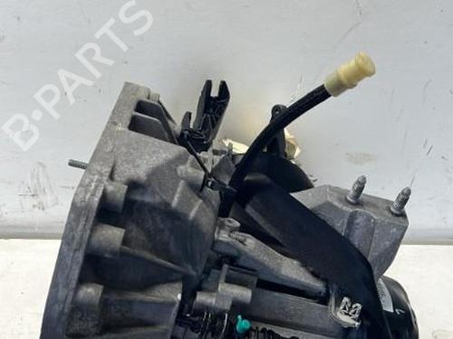 Gearbox DACIA SANDERO II TCe 90 (B8M1, B8MA, B8AC) | BP18212518M3 