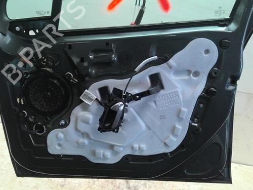 Right front door PEUGEOT 208 I (CA_, CC_) 1.6 HDi | BP32024458C3 