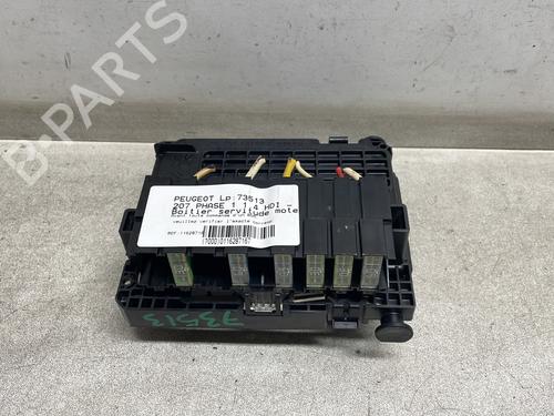 Used Fuse box PEUGEOT 207 (WA_, WC_) 1.4 HDi (68 hp) 30609560