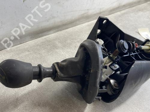 gear-lever-renault-trafic-iii-van-fg_-2014-32138531 main image