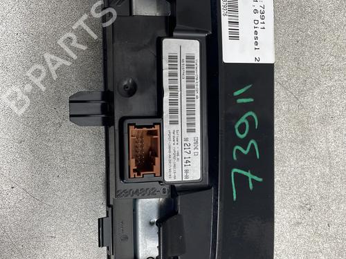 Display CITROËN C4 CACTUS 1.6 BlueHDi 100 | BP31068709C48