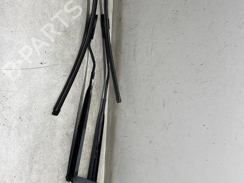 Used Front windshield wiper arm Front windshield wiper arm RENAULT GRAND SCÉNIC II (JM0/1_) [2004-2009] 33631963 33631963