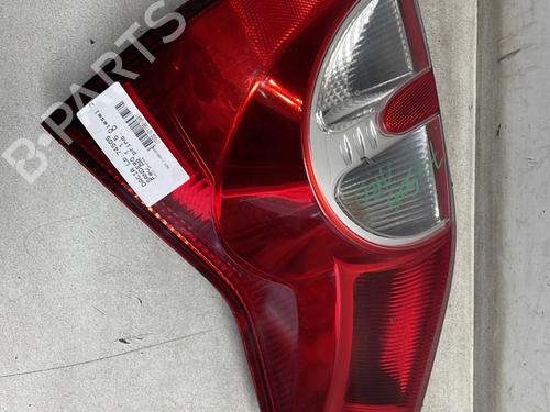 Feu arrière droit DACIA SANDERO 1.5 dCi (68 hp) 31909785