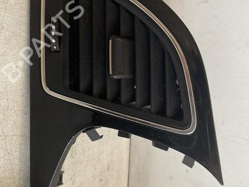 Air vent SEAT LEON ST (5F8) 1.6 TDI 5F1820901
