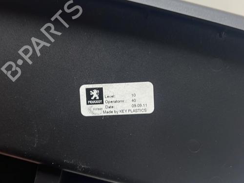 Air vent PEUGEOT 5008 (0U_, 0E_) 1.6 HDi | BP18226163I21