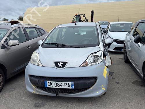Used Parts PEUGEOT 107 (PM_, PN_) 1.0 4995031