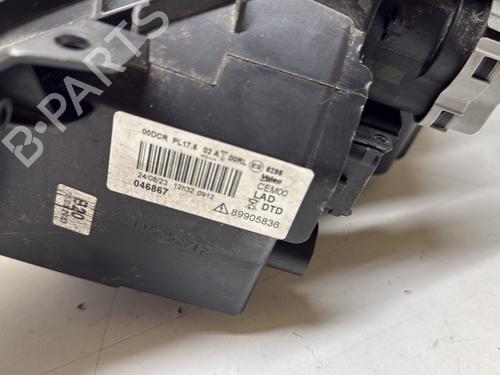 Right headlight PEUGEOT 508 I (8D_) 2.0 HDi | BP32093570C29 