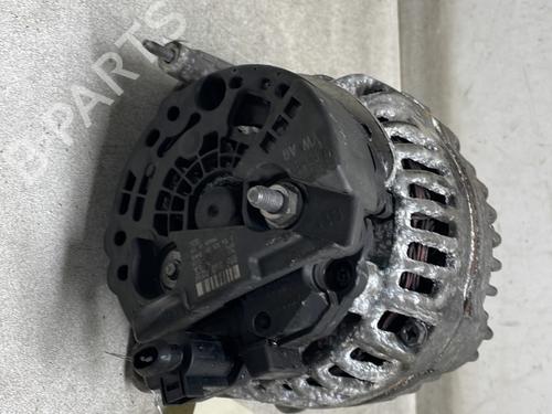 alternator-audi-tt-8j3-2006-2007-2008-2009-2010-2011-2012-2013-2014-2015-33112328 main image