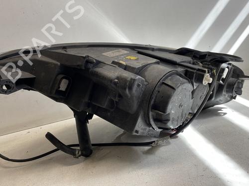 Used Right headlight Right headlight PEUGEOT 807 (EB_) 2.0 HDI (136 hp) 24616837 24616837