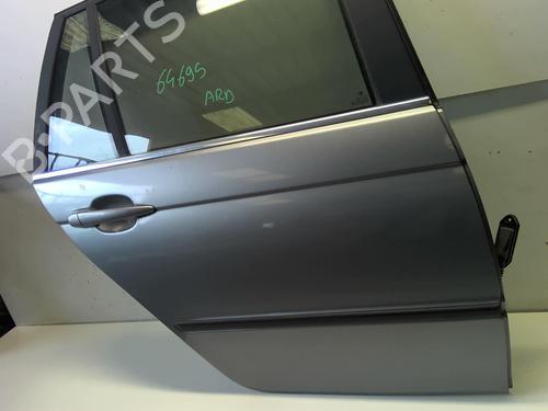 Used Right rear door BMW 3 Touring (E46) 330 xd (204 hp) 18220263