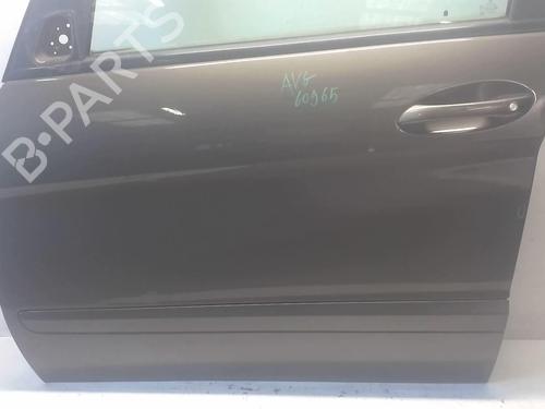 Used Left front door Left front door 18228503 18228503