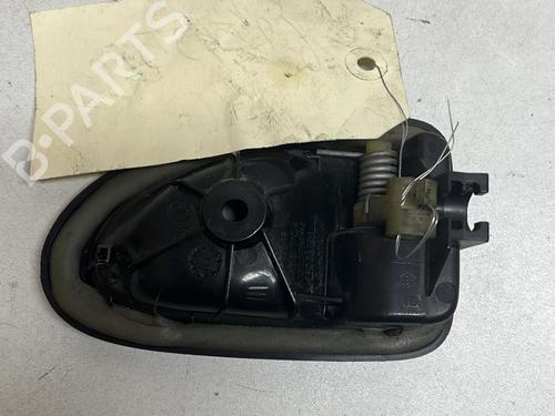 Used Front left interior door handle Front left interior door handle NISSAN PRIMASTAR Van (X83) 2.0 dCi 115 (114 hp) 18209817 18209817
