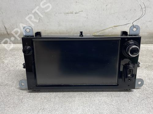 Used Radio Radio RENAULT CLIO IV (BH_) 1.5 dCi 75 (75 hp) 32688131 32688131