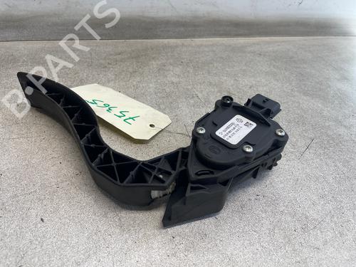 Used Pedal Pedal RENAULT CLIO IV (BH_) 0.9 TCe 90 (BHNF, BHMA, BHMH, BHJK, BHJR) (90 hp) 34234295 34234295
