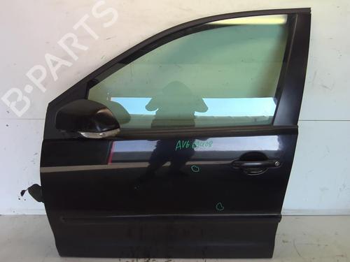 Used Left front door Left front door 18229744 18229744