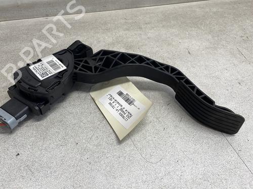 BP29972448I4 main image