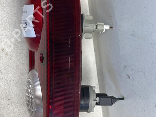 Left taillight LAND ROVER FREELANDER I (L314) 2.0 Td4 4x4 | BP26008395C34