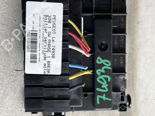 Used Fuse box Fuse box PEUGEOT 308 SW I (4E_, 4H_) [2007-2014] 33882349 33882349