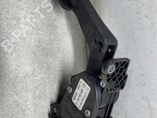 Pedal DACIA LOGAN MCV (KS_) 1.5 dCi (KS04) | BP32314301I4