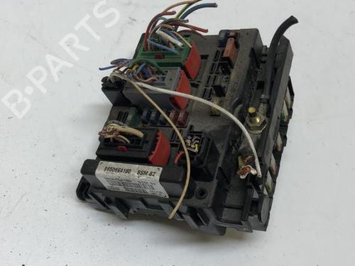 Sikringsdåse PEUGEOT 307 (3A/C) 2.0 HDi 90 (90 hp) 18211257
