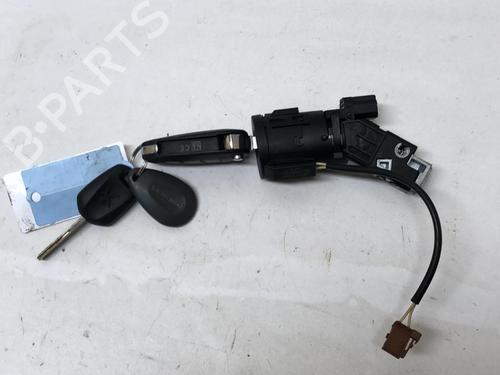Used Ignition barrel PEUGEOT 208 I (CA_, CC_) 1.6 HDi / BlueHDi 75 (75 hp) 18211113