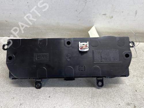 Climate control RENAULT CAPTUR I (J5_, H5_) 1.5 dCi 90 (J5N4, J5M5, J5MW, J5M6, J5AL, J5AJ) | BP29185543I5 
