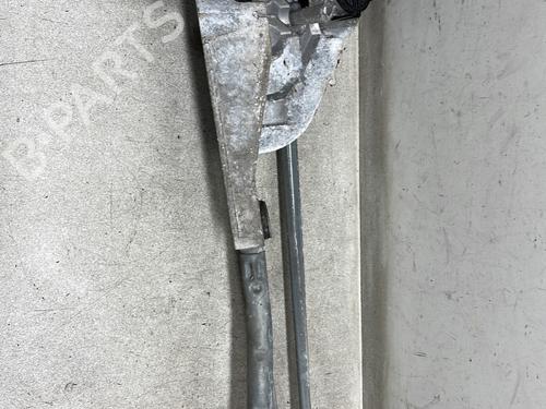 Used Front wipers mechanism FORD FIESTA VI (CB1, CCN) 1.25 (82 hp) 32852131