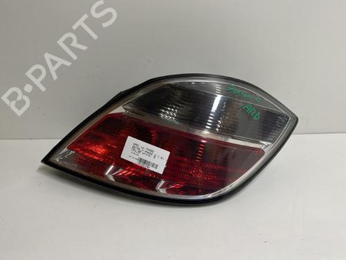 Used Right taillight Right taillight 19433647 19433647