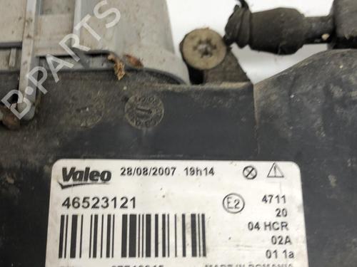 Left headlight FIAT BRAVA (182_) 1.9 D 46523123