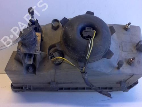 Used Right headlight Right headlight PEUGEOT BOXER Van (230L) 2.5 D (86 hp) 18209273 18209273
