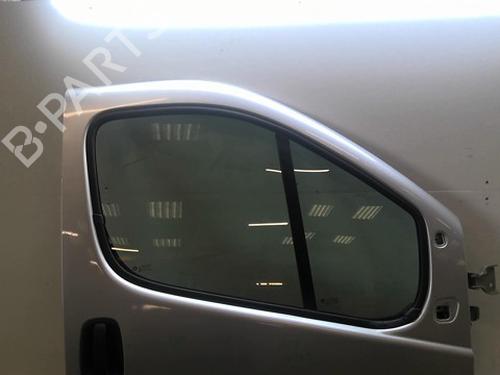 Used Right front door Right front door RENAULT TRAFIC II Van (FL) 1.9 dCi 100 (FL0C, FL0K, FL0B) (101 hp) 33828369 33828369