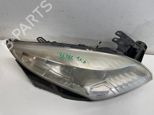 Used Right headlight Right headlight RENAULT MEGANE III Hatchback (BZ0/1_, B3_) 1.9 dCi (BZ0N, BZ0J) (131 hp) 36647343 36647343