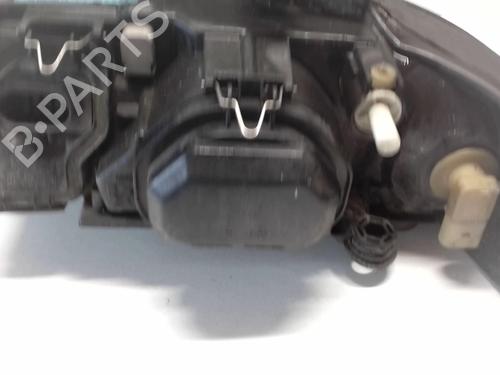 Used Right headlight Right headlight AUDI A4 B5 (8D2) 1.9 TDI (116 hp) 18219209 18219209