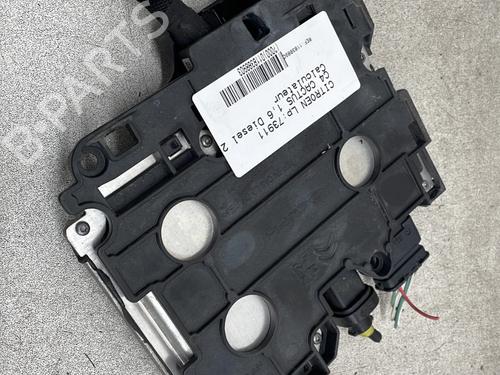 Used Control unit CITROËN C4 CACTUS 1.6 BlueHDi 100 (99 hp) 31088495