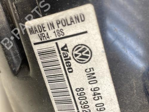 Right taillight VW GOLF PLUS V (5M1, 521) 1.9 TDI | BP24446793C35 