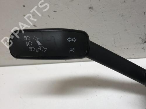 Used Steering column stalk VW GOLF VII (5G1, BQ1, BE1, BE2) 1.5 TSI (150 hp) 23863271