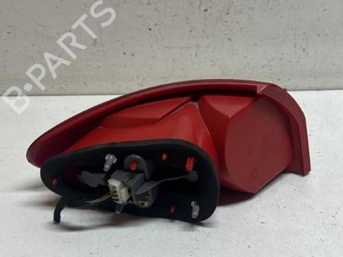 Used Right taillight ALFA ROMEO 147 (937_) 2.0 16V T.SPARK (937.AXA1, 937.AXC1, 937.BXC1) (150 hp) 18209372