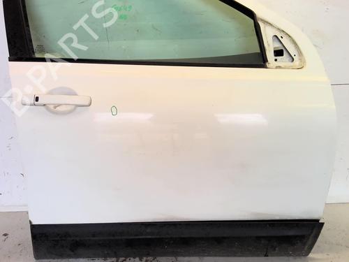 Used Right front door NISSAN QASHQAI / QASHQAI +2 I (J10, NJ10, JJ10E) 2.0 dCi All-wheel Drive (150 hp) 18229581