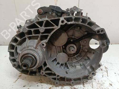 Gearkasse VW TRANSPORTER T5 Bus (7HB, 7HJ, 7EB, 7EJ) 2.5 TDI (174 hp) 30389000