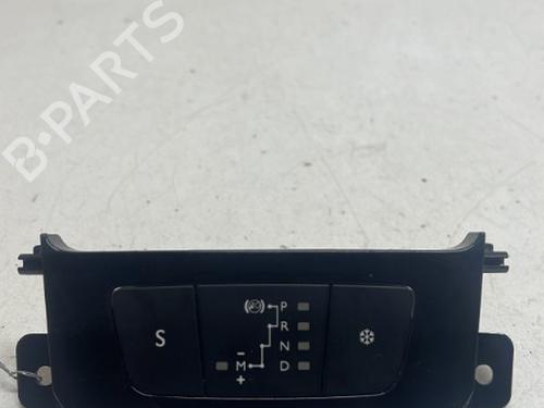 Used Gear lever PEUGEOT 308 II (LB_, LP_, LW_, LH_, L3_) 2.0 BlueHDi 150 (150 hp) 18225683