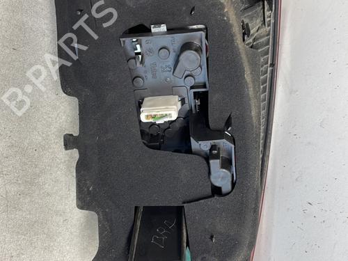 Left taillight PEUGEOT 407 (6D_) 2.0 HDi 135 (6DRHRH, 6DRHRE, 6DRHRG, 6DRHRJ) | BP27527894C34