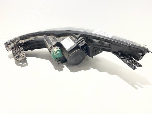 Højre forlygte Højre forlygte 37993436 37993436