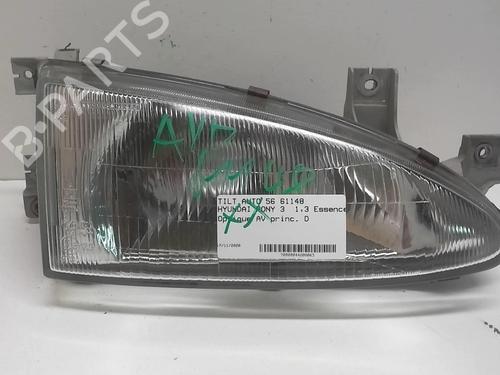 Used Right headlight HYUNDAI ACCENT I (X-3) 1.3 i 12V (84 hp) 18221293