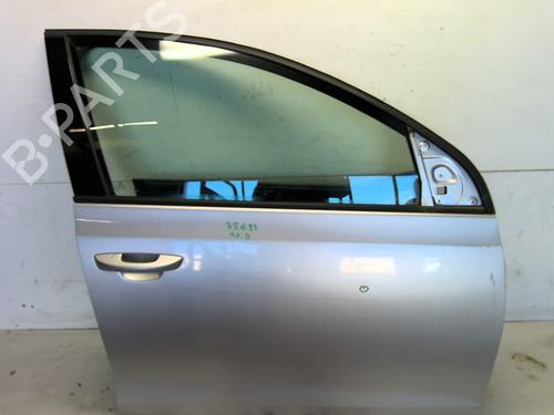 Used Right front door VW GOLF VI (5K1) 1.6 TDI (105 hp) 25821762