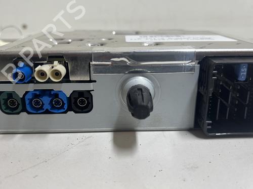Radio PEUGEOT 208 I (CA_, CC_) 1.2 VTI 82 | BP24430059E6 