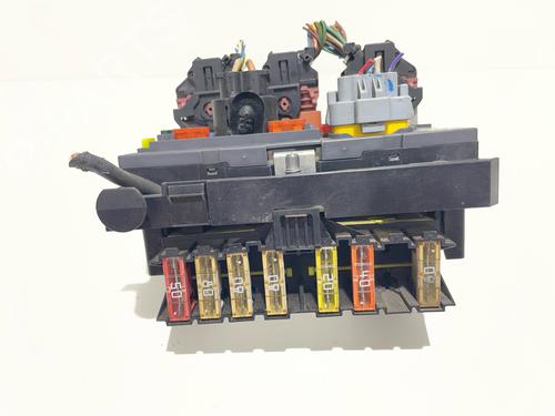 Used Fuse box Fuse box 37451715 37451715